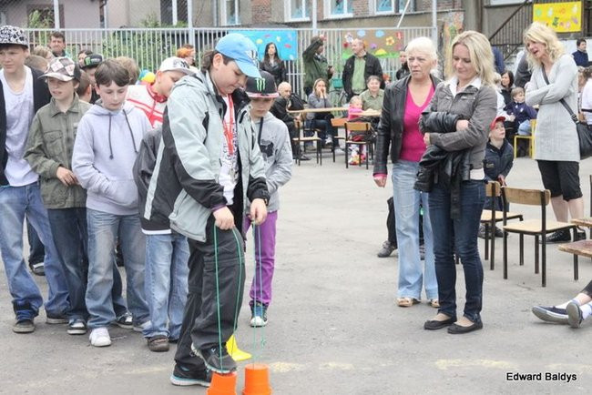 Jubileuszowy festyn SP nr 2 (zdjęcia)