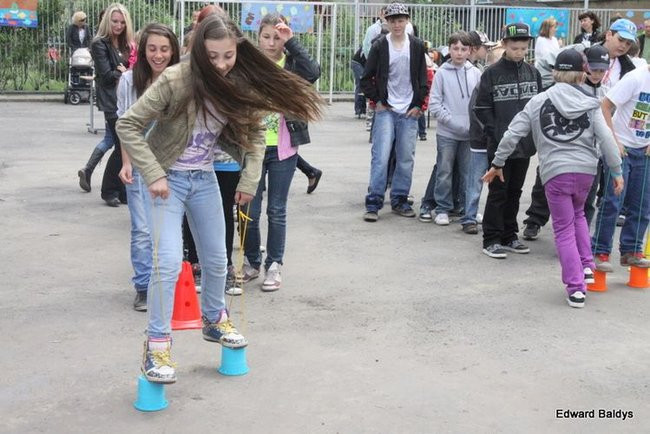 Jubileuszowy festyn SP nr 2 (zdjęcia)