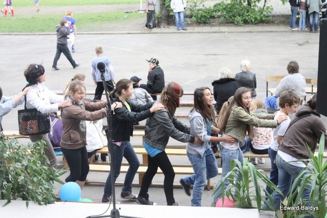 Jubileuszowy festyn SP nr 2 (zdjęcia)