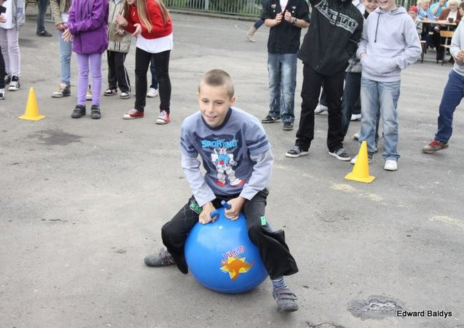 Jubileuszowy festyn SP nr 2 (zdjęcia)