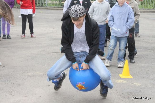 Jubileuszowy festyn SP nr 2 (zdjęcia)