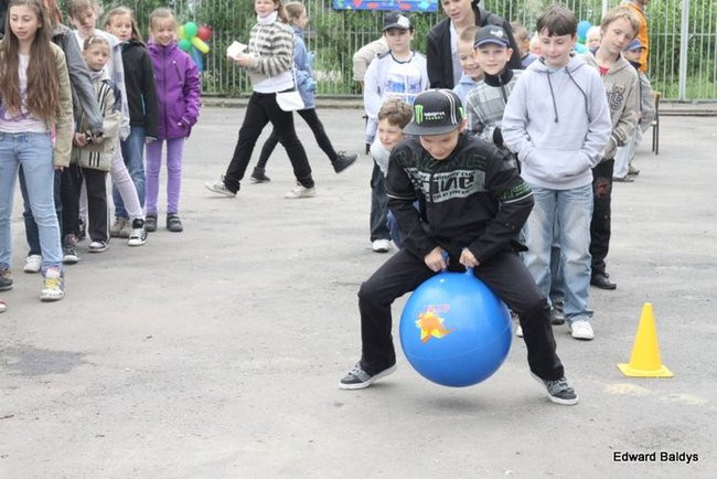 Jubileuszowy festyn SP nr 2 (zdjęcia)