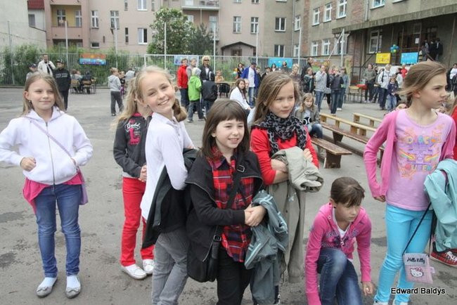 Jubileuszowy festyn SP nr 2 (zdjęcia)