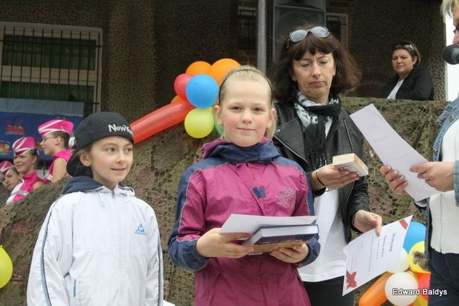 Jubileuszowy festyn SP nr 2 (zdjęcia)