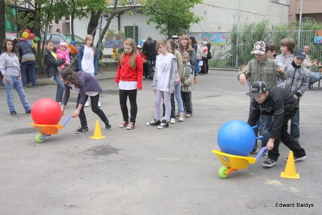 Jubileuszowy festyn SP nr 2 (zdjęcia)