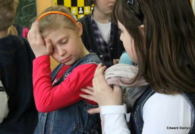 Uczniowie z Włoszakowic mają lekcje gry w szachy  (zdjęcia)