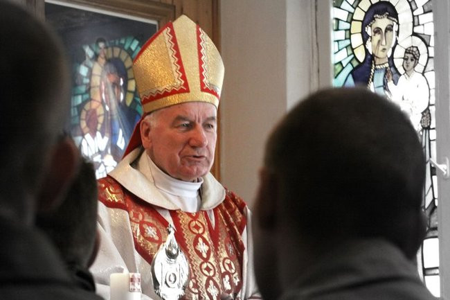 Bierzmowanie więźniów