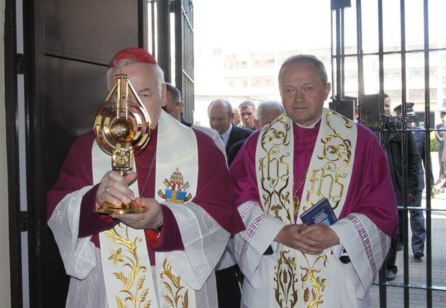 Bierzmowanie więźniów