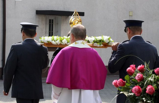 Bierzmowanie więźniów