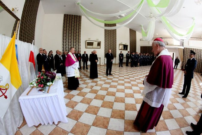 Bierzmowanie więźniów