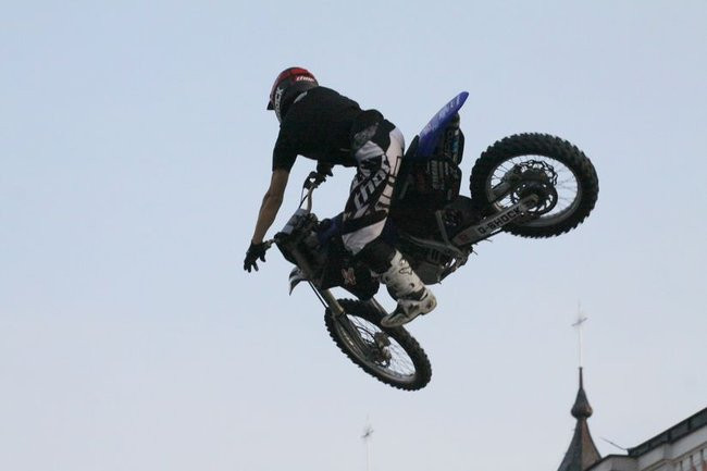 Latające show w Lesznie (zdjęcia)