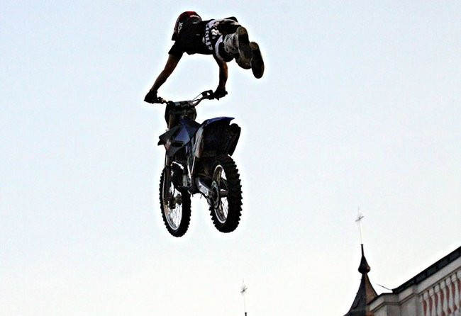 Latające show w Lesznie (zdjęcia)