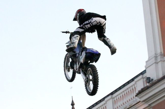 Latające show w Lesznie (zdjęcia)