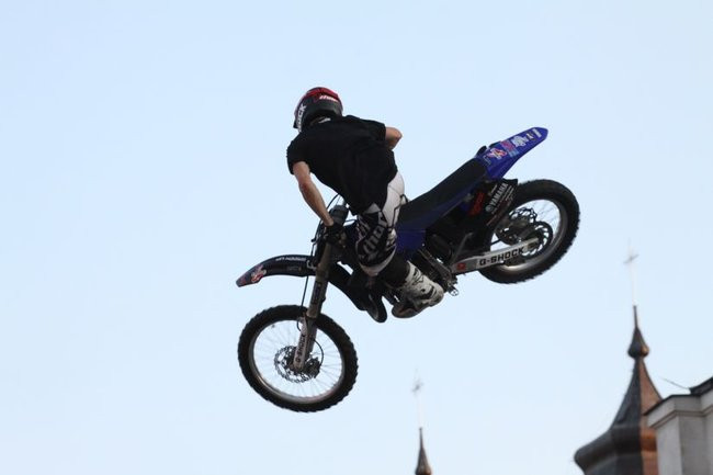 Latające show w Lesznie (zdjęcia)