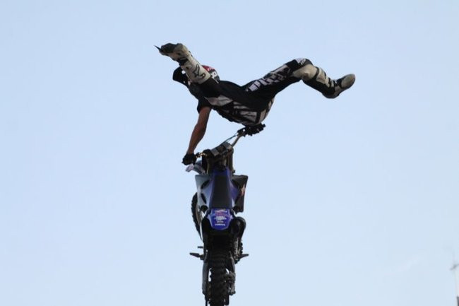 Latające show w Lesznie (zdjęcia)