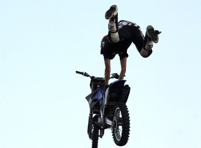 Latające show w Lesznie (zdjęcia)