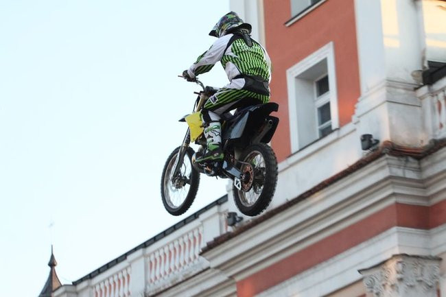 Latające show w Lesznie (zdjęcia)