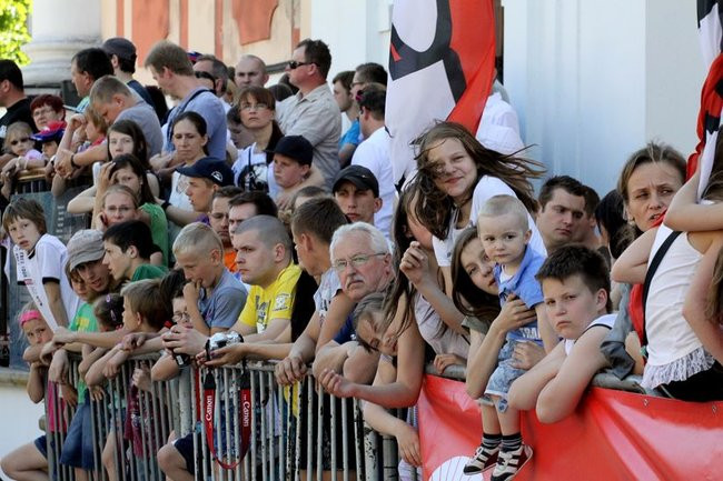 Latające show w Lesznie (zdjęcia)