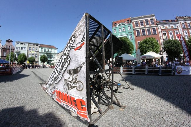 Latające show w Lesznie (zdjęcia)