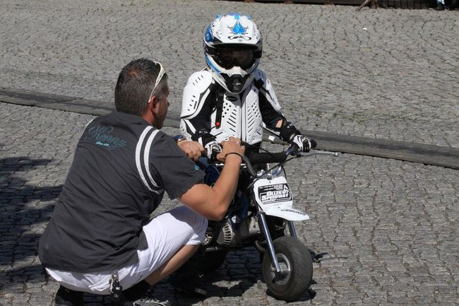 Latające show w Lesznie (zdjęcia)