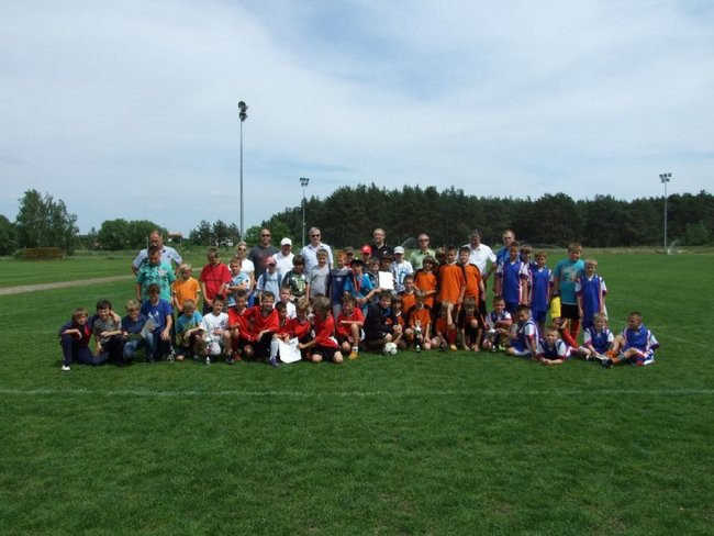 Turniej piłkarski o puchar posła (zdjęcia)