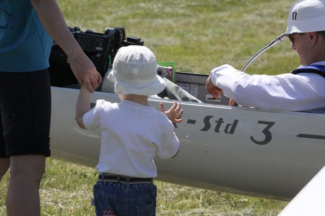 Szybują nad Lesznem (zdjęcia)