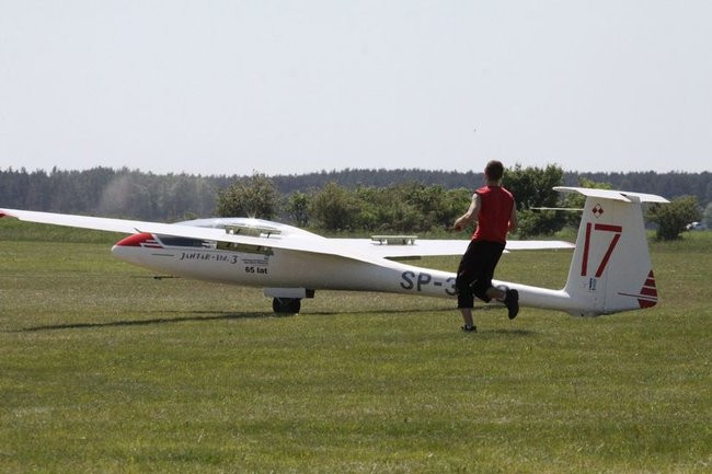 Szybują nad Lesznem (zdjęcia)