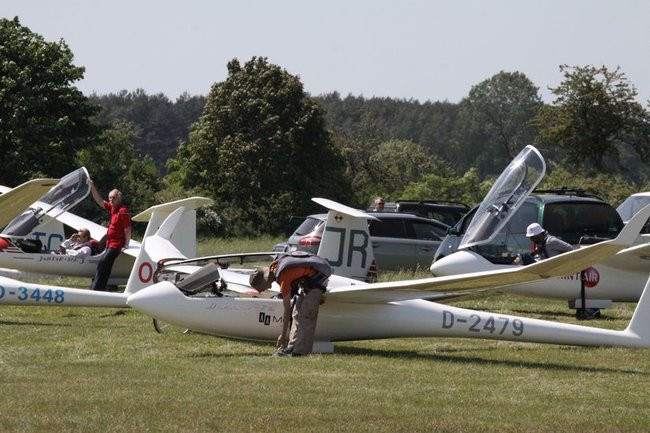 Szybują nad Lesznem (zdjęcia)