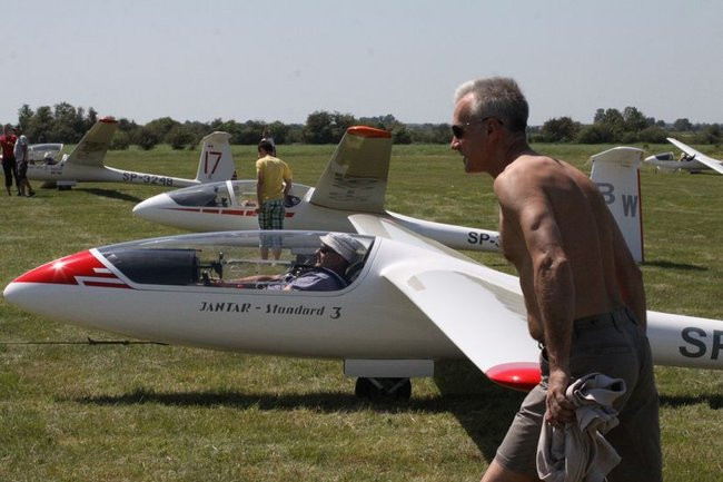Szybują nad Lesznem (zdjęcia)