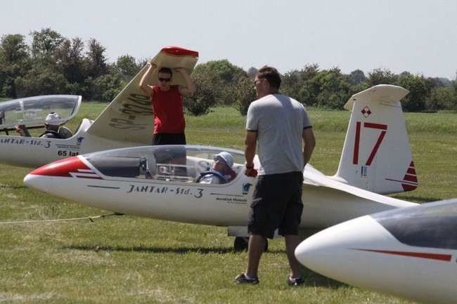 Szybują nad Lesznem (zdjęcia)
