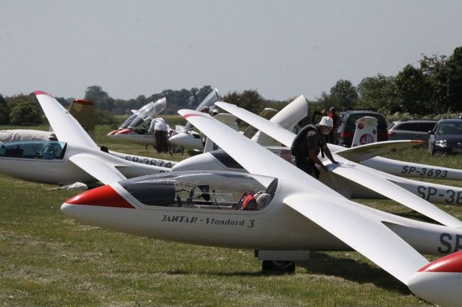 Szybują nad Lesznem (zdjęcia)