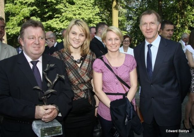 Spotkanie 100 największych (dużo zdjęć, film)