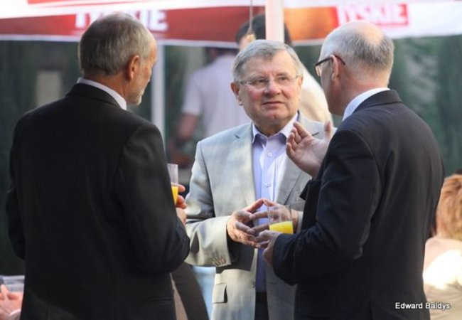 Spotkanie 100 największych (dużo zdjęć, film)