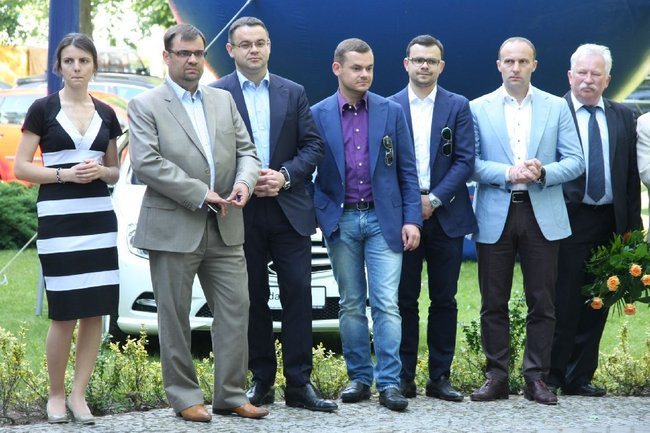 Spotkanie 100 największych (dużo zdjęć, film)