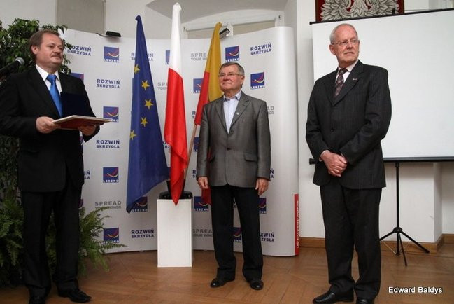 Kapitan Wrona ma klucz do bram Leszna (zdjęcia)