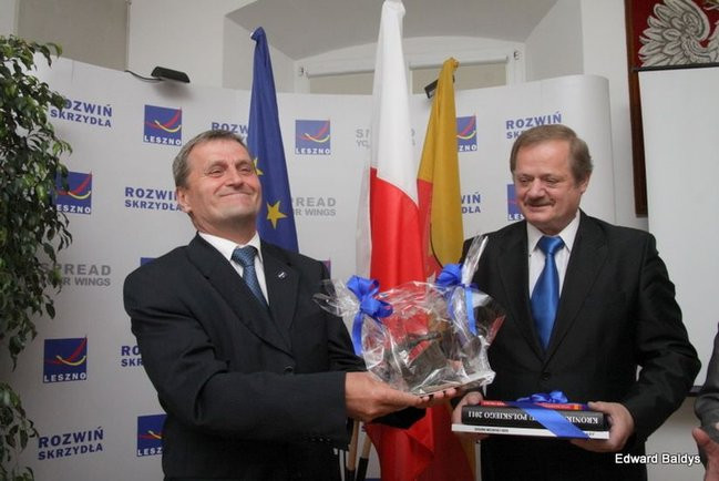 Kapitan Wrona ma klucz do bram Leszna (zdjęcia)