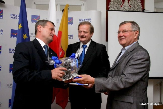 Kapitan Wrona ma klucz do bram Leszna (zdjęcia)