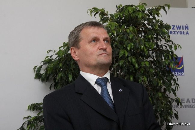 Kapitan Wrona ma klucz do bram Leszna (zdjęcia)