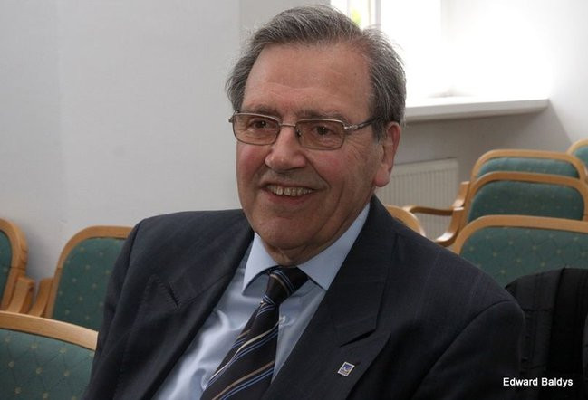 Kapitan Wrona ma klucz do bram Leszna (zdjęcia)