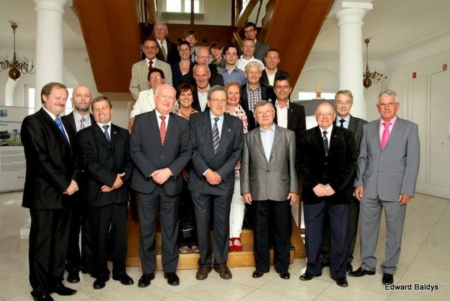 Kapitan Wrona ma klucz do bram Leszna (zdjęcia)