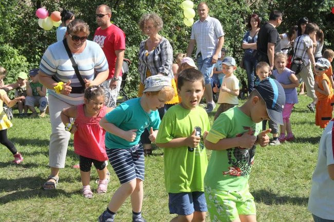 Rodzinnie w Przedszkolu nr 18 (dużo zdjęć)