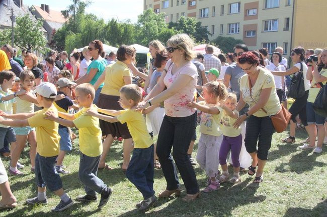 Rodzinnie w Przedszkolu nr 18 (dużo zdjęć)