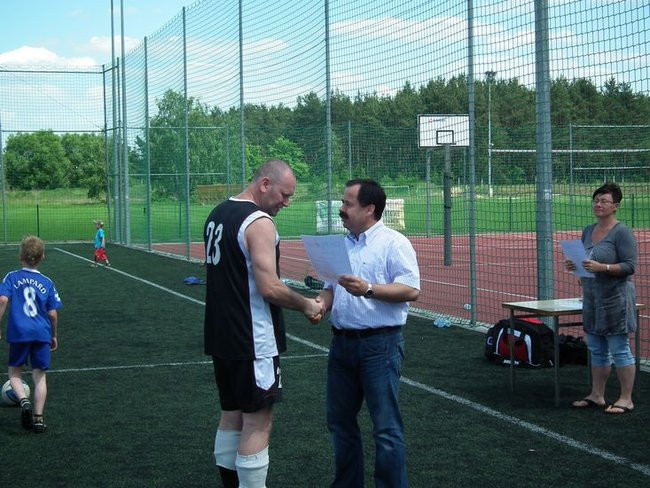 Policjanci zdeklasowali rywali (zdjęcia)