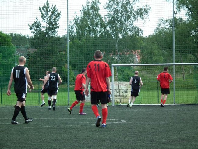 Policjanci zdeklasowali rywali (zdjęcia)