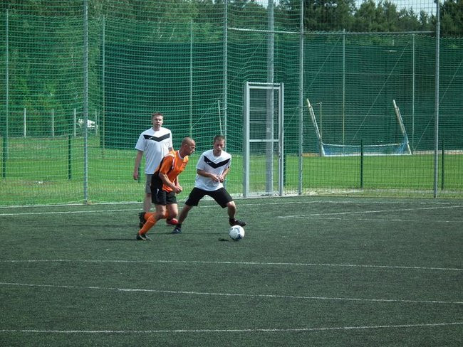 Policjanci zdeklasowali rywali (zdjęcia)