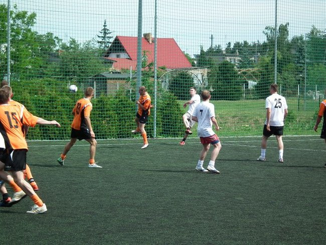 Policjanci zdeklasowali rywali (zdjęcia)