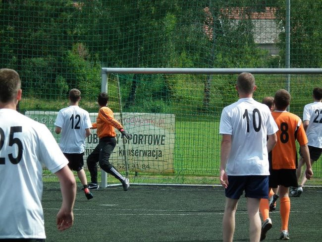 Policjanci zdeklasowali rywali (zdjęcia)