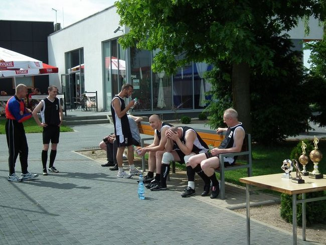 Policjanci zdeklasowali rywali (zdjęcia)