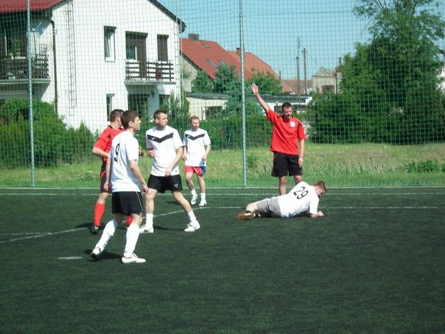 Policjanci zdeklasowali rywali (zdjęcia)