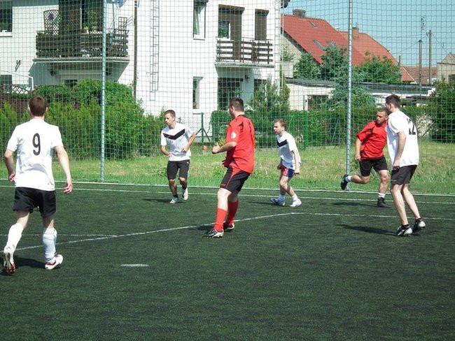 Policjanci zdeklasowali rywali (zdjęcia)